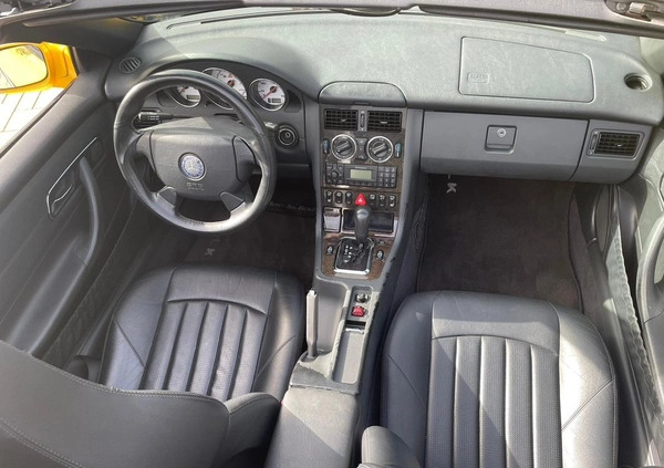 Mercedes-Benz SLK cena 74900 przebieg: 153600, rok produkcji 2002 z Nisko małe 407